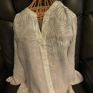 Elegant Tropical Green Leaf Print Blouse